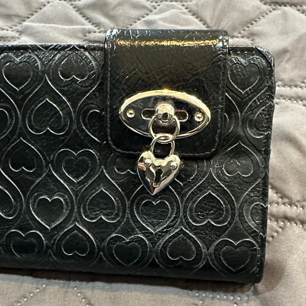Black Heart-Embossed Women's Wallet with Heart Charm